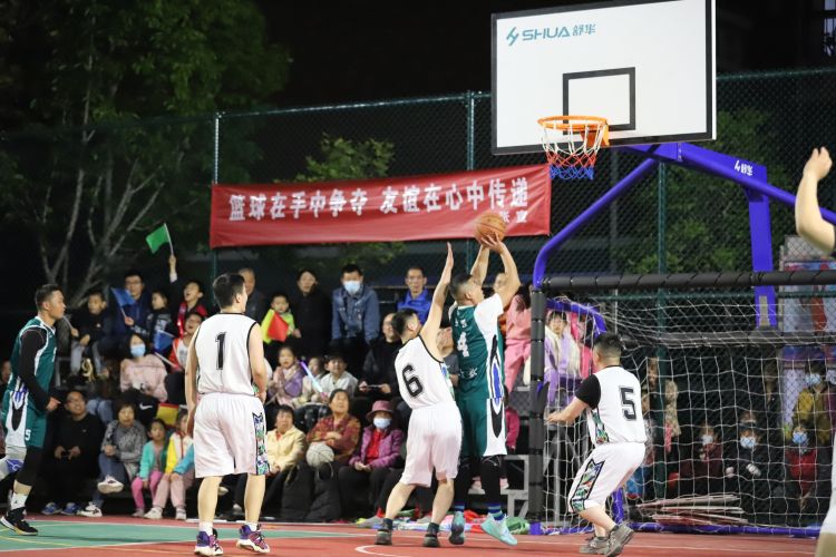赢得满堂喝